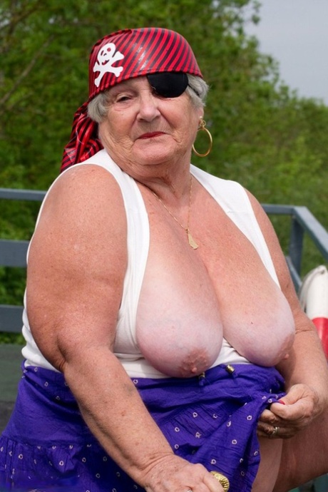 older women body building naked images