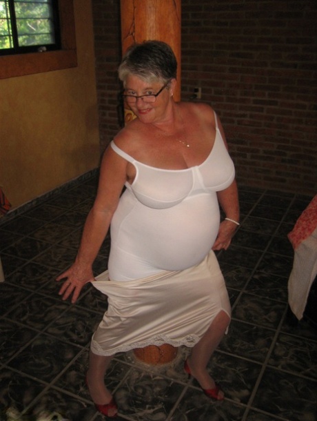 hispanic granny tits