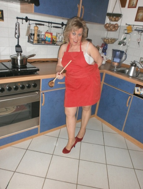 mature femdom bdsmlr