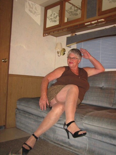 ugly old granny milf free picture