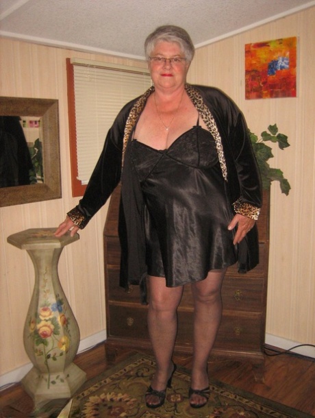 bbw granny big tit lesbian s