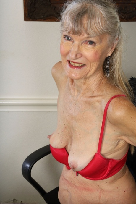 older women chatroulette