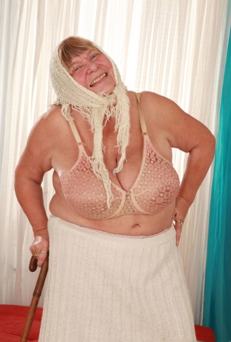 old woman tied gagged nude pics
