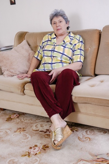 older women wearing tights