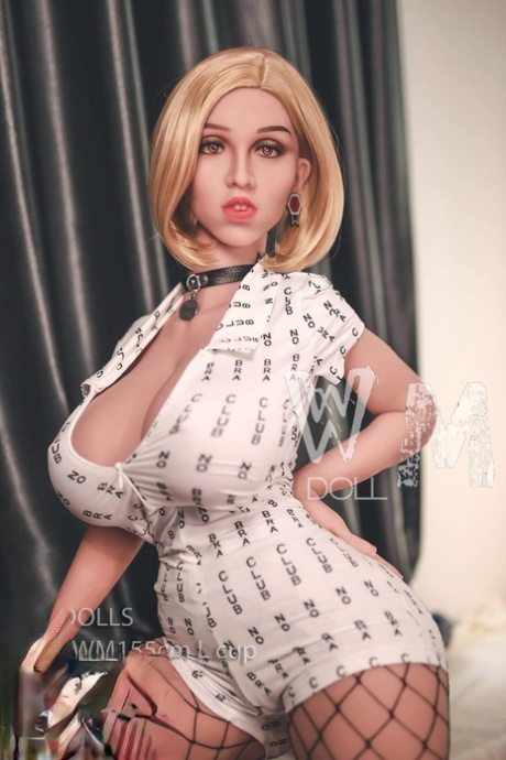 Yulia Blondy sex gallery